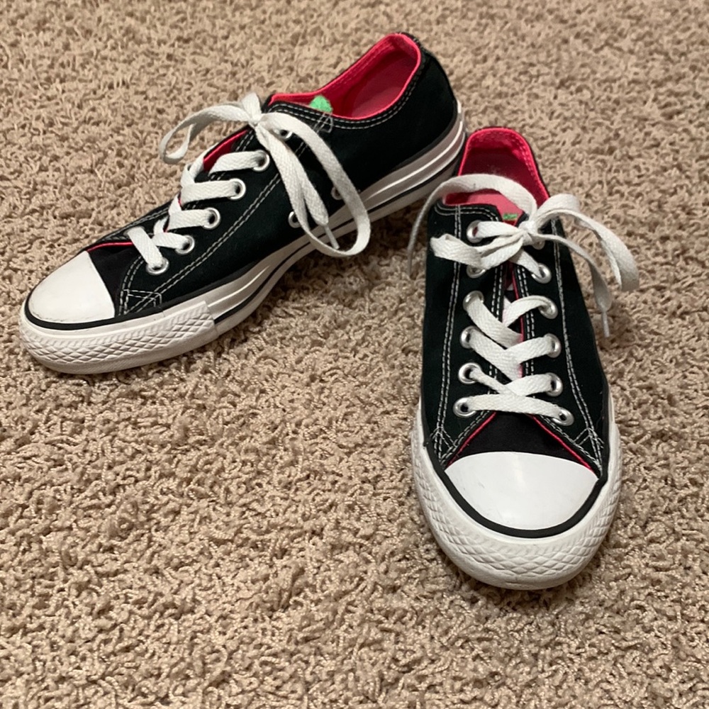 Unisex Black Converse